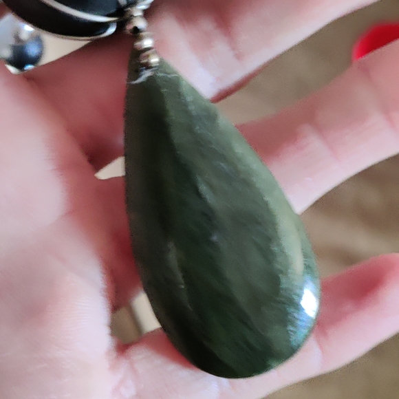 RARE Vintage Alexis Kirk Nephrite Jade Pendant Necklace - Picture 9 of 14